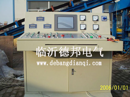 PLC、觸摸屏控制系統(tǒng)214